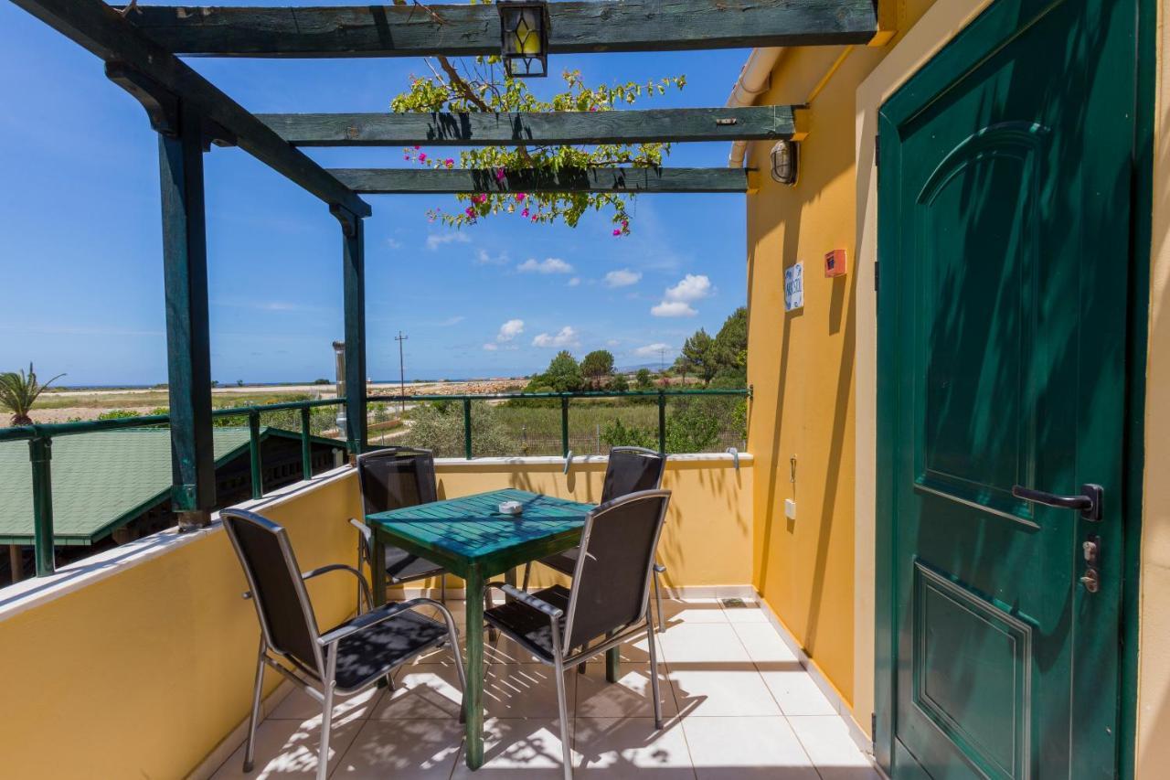 Sandy Beach Villas And Apartments Svoronata Exterior foto