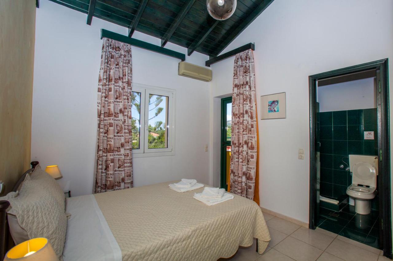 Sandy Beach Villas And Apartments Svoronata Exterior foto